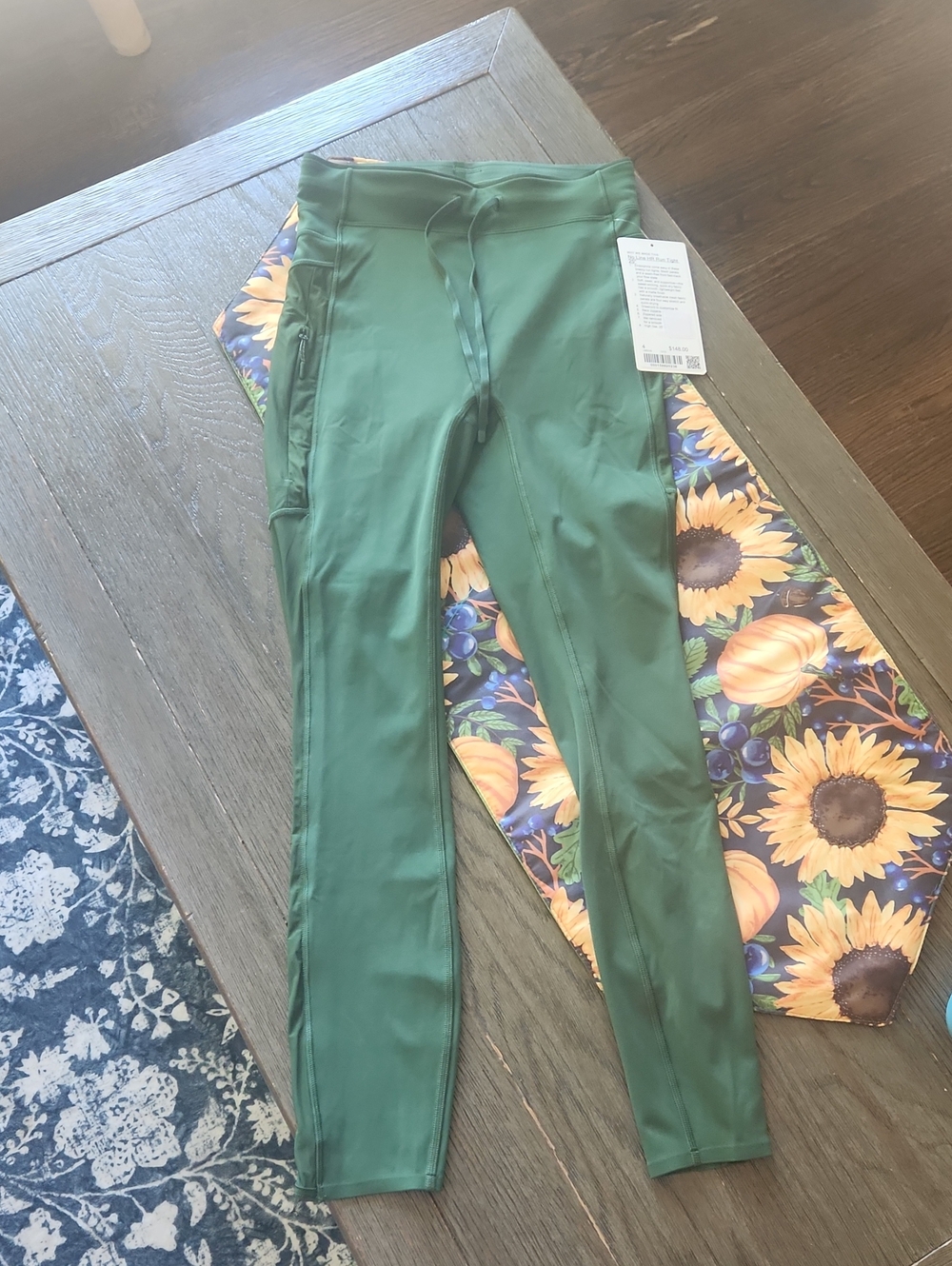 Lululemon No Line HR Run Tights Size 4 NWT